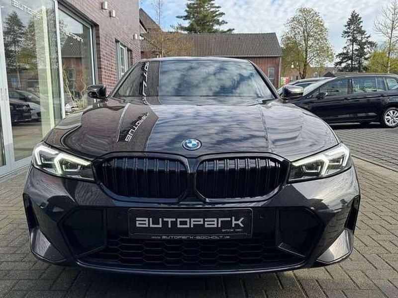 Gebraucht BMW 320 M Sport 204 PS (150 kW) 2023 Schwarz Limousine