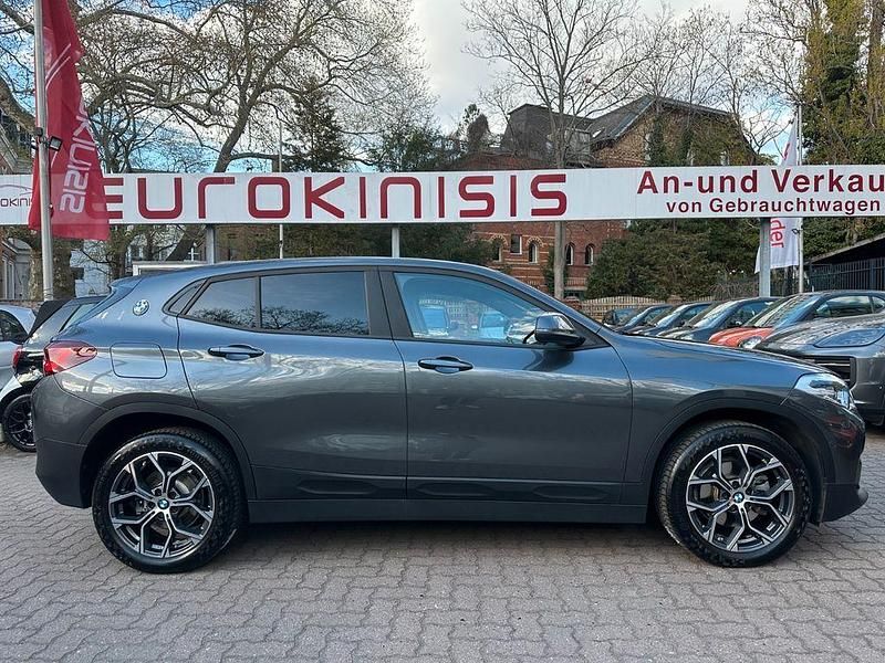 Grau Gebraucht 2021 BMW X2 Performance SUV | 26.500 € (Guter Preis) - Bild 1/4
