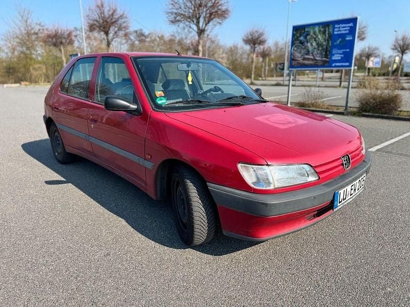 Gebraucht Peugeot 306 101 PS (74 kW) 1995 Rot Limousine