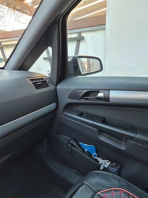 Gebraucht Opel Zafira 140 PS (102 kW) 2006 Grau Van / Kleinbus