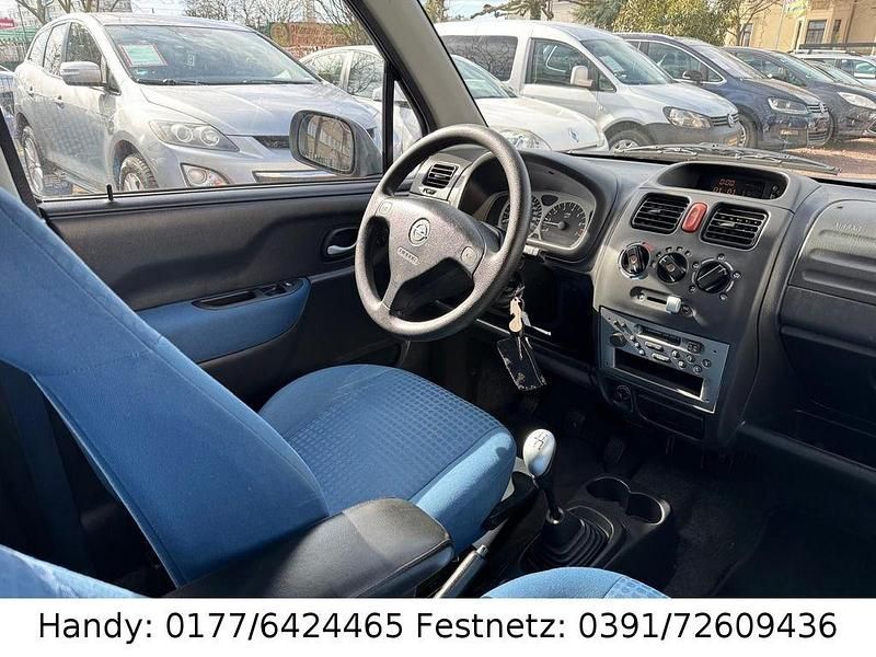 Second-hand Opel Agila 75 CP (55 kW) 2002 Albastru Monovolum