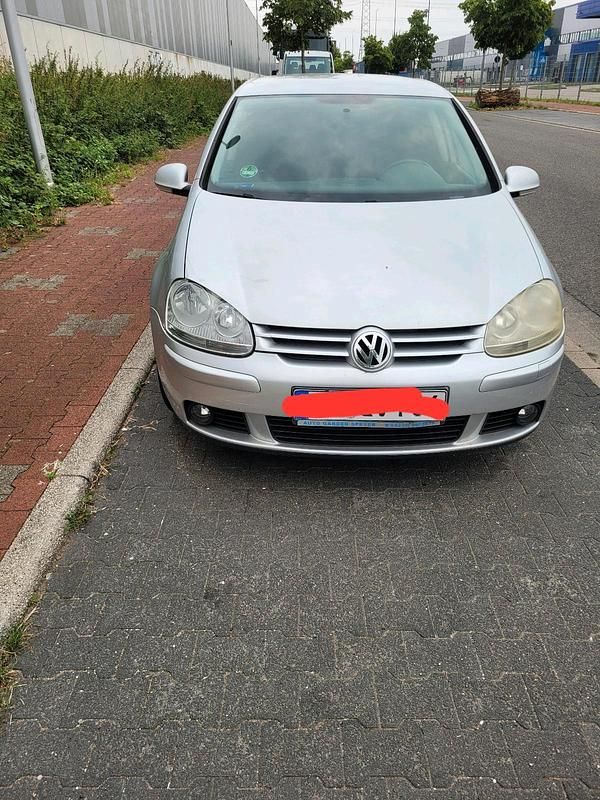 Silber Gebraucht 2006 VW Golf V Kleinwagen | 1.750 € (Superpreis) - Bild 1/4