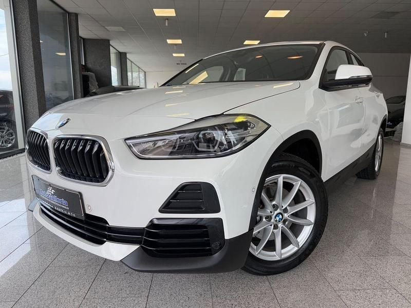 Gebraucht BMW X2 Advantage 136 PS (100 kW) 2021 Alpinweiß lackierung uni SUV