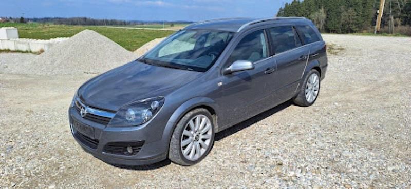 Gebraucht Opel Astra 150 PS (110 kW) 2004 Grau Kombi