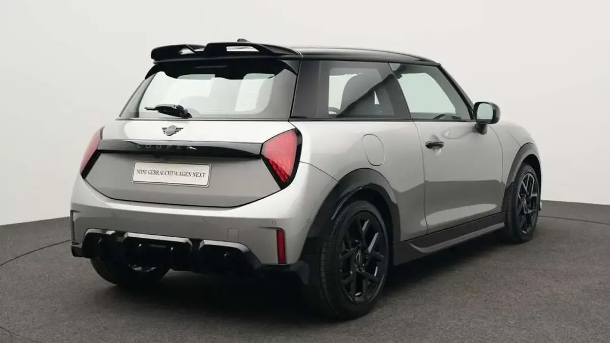 Gebraucht Mini John Cooper Works 156 PS (114 kW) 2025 Grau Kleinwagen