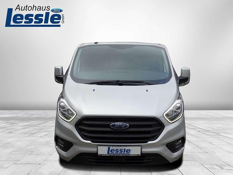 Gebraucht Ford Transit Custom Trend 131 PS (96 kW) 2018 Polarsilber metallic Kombi