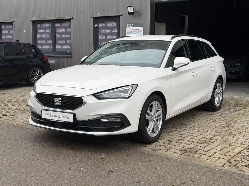 Weiß Gebraucht 2021 Seat Leon Style Kombi | 19.000 € (Guter Preis) - Bild 1/4