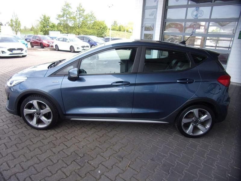 Gebraucht Ford Fiesta Active 140 PS (102 kW) 2019 Blau Kleinwagen