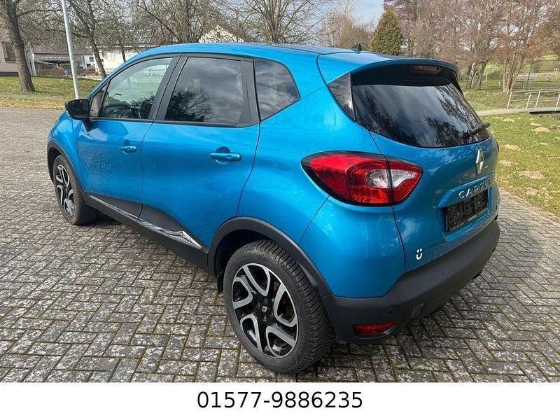 Gebraucht Renault Captur 90 PS (66 kW) 2015 Blau SUV