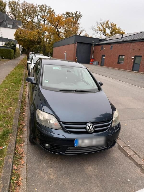 Blau Gebraucht 2007 VW Golf Plus Cross Van / Kleinbus | 3.000 € (Fairer Preis) - Bild 1/4