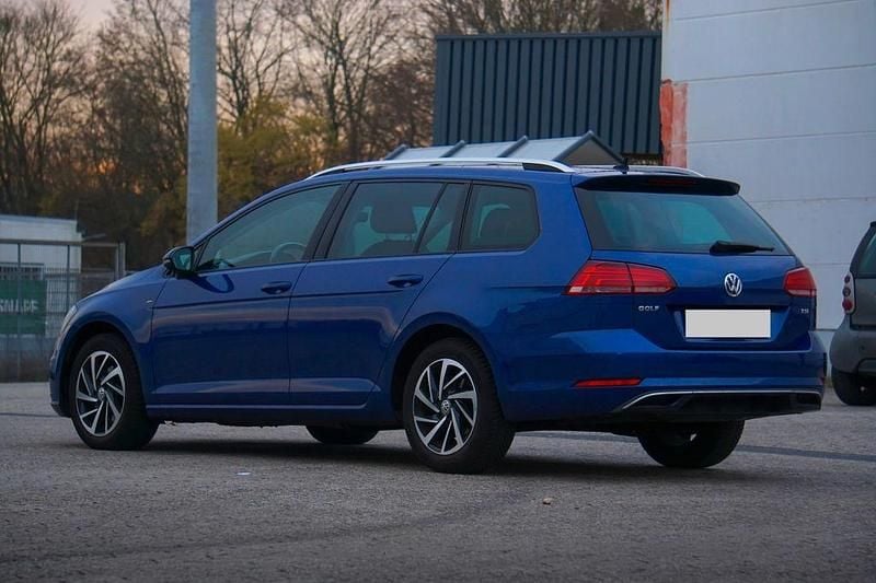 Gebraucht VW Golf VII Join 110 PS (80 kW) 2018 Blau Kombi