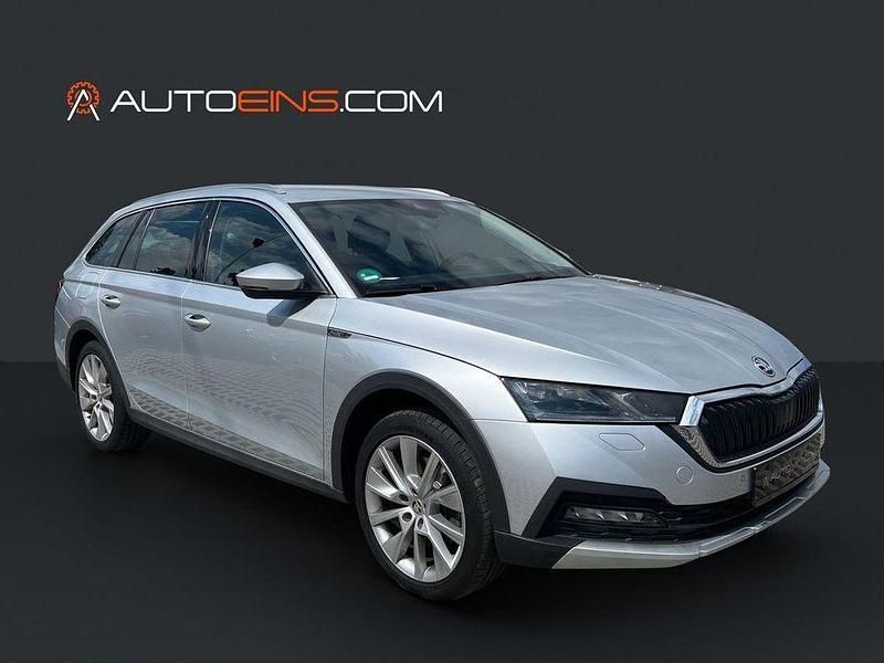 Silber Gebraucht 2022 Skoda Octavia Scout 4x4 Limousine | 23.588 € (Guter Preis) - Bild 1/4