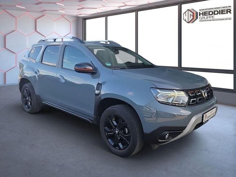 Gebraucht Dacia Duster Extreme 150 PS (110 kW) 2022 Grau SUV