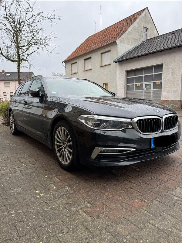 Gebraucht BMW 525 Luxury Line 231 PS (169 kW) 2018 Schwarz Kombi