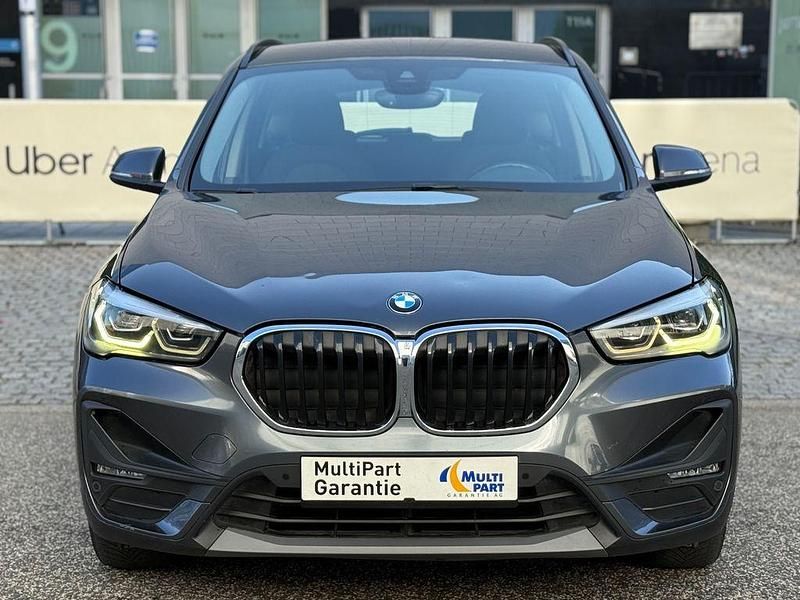 Gebraucht BMW X1 Advantage 116 PS (85 kW) 2021 Grau SUV