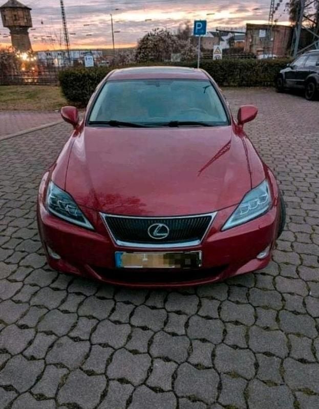 Gebraucht Lexus IS250 208 PS (152 kW) 2006 Rot Limousine
