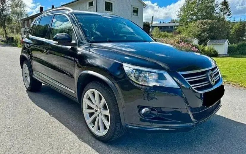 Gebraucht VW Tiguan 140 PS (102 kW) 2011 Schwarz SUV