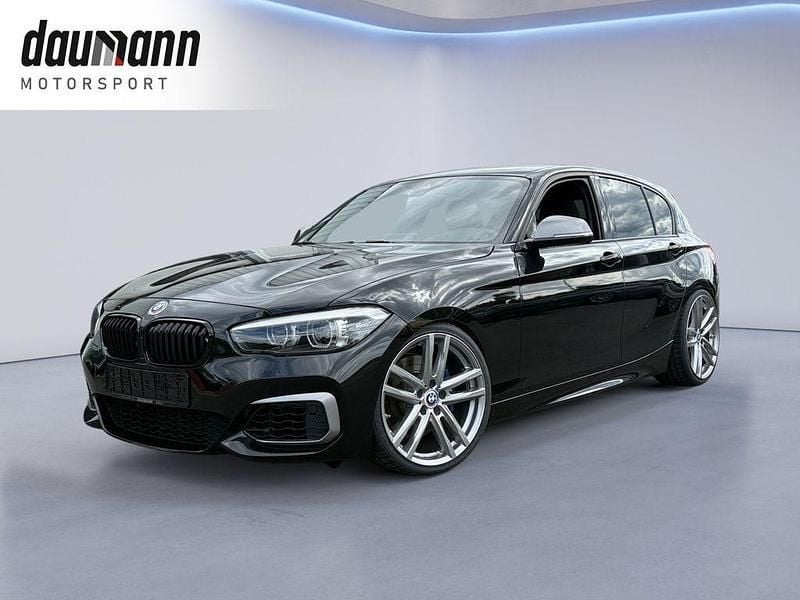 Schwarz Gebraucht 2019 BMW M140 Performance Limousine | 33.990 € (Guter Preis) - Bild 1/4