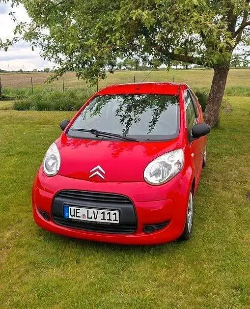 Gebraucht Citroën C1 68 PS (50 kW) 2011 Rot Kleinwagen