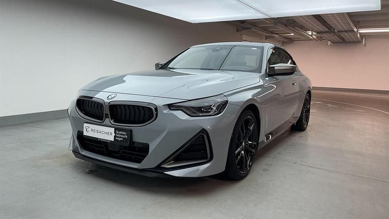 M brooklyn grau metallic Gebraucht 2022 BMW M240 M Sport Coupé | 42.349 € (Superpreis) - Bild 1/4