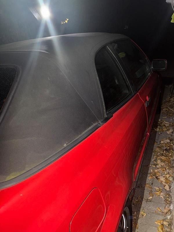 Gebraucht VW Golf Cabriolet 75 PS (55 kW) 1997 Rot Cabrio