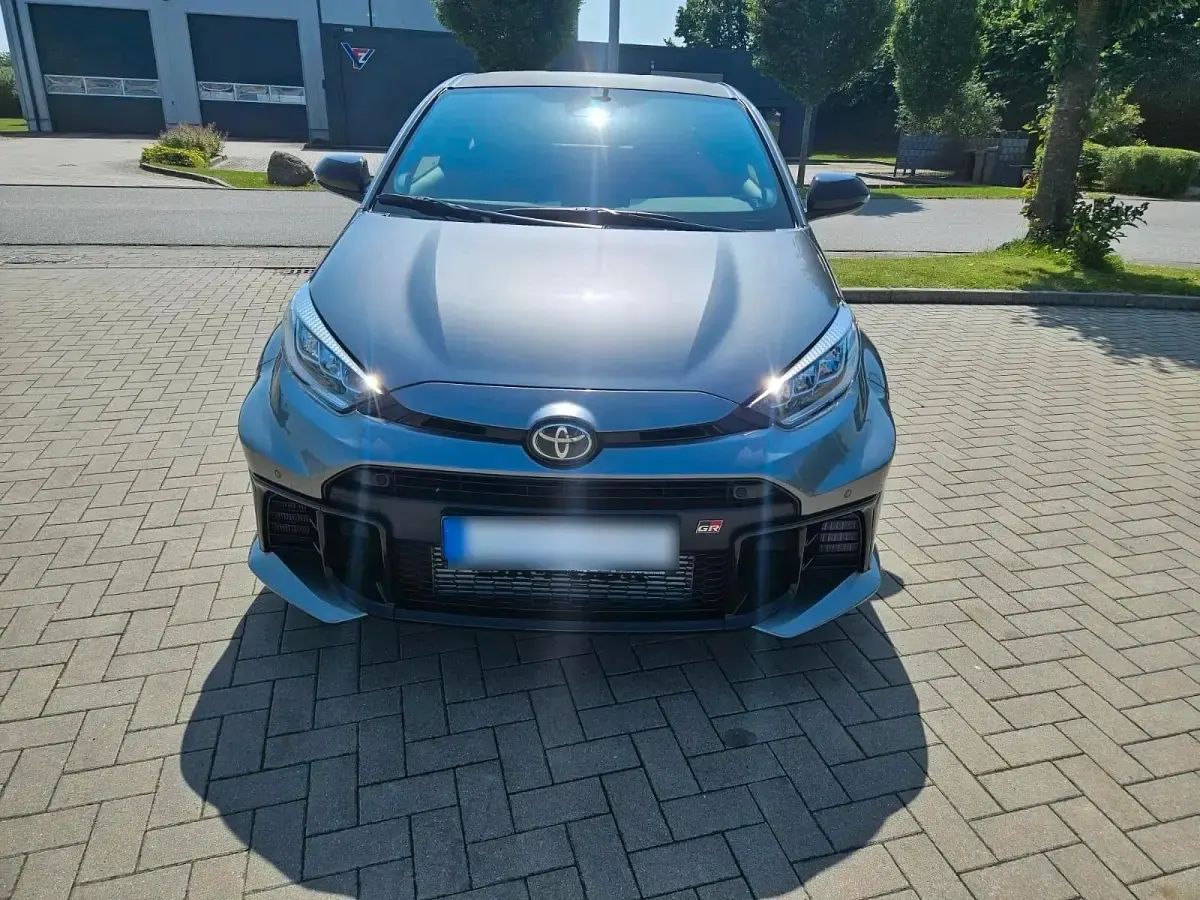 Gebraucht Toyota Yaris 280 PS (205 kW) 2024 Grau Kleinwagen