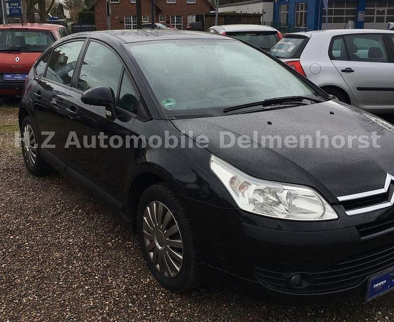 Gebraucht Citroën C4 Style 88 PS (64 kW) 2005 Schwarz Limousine