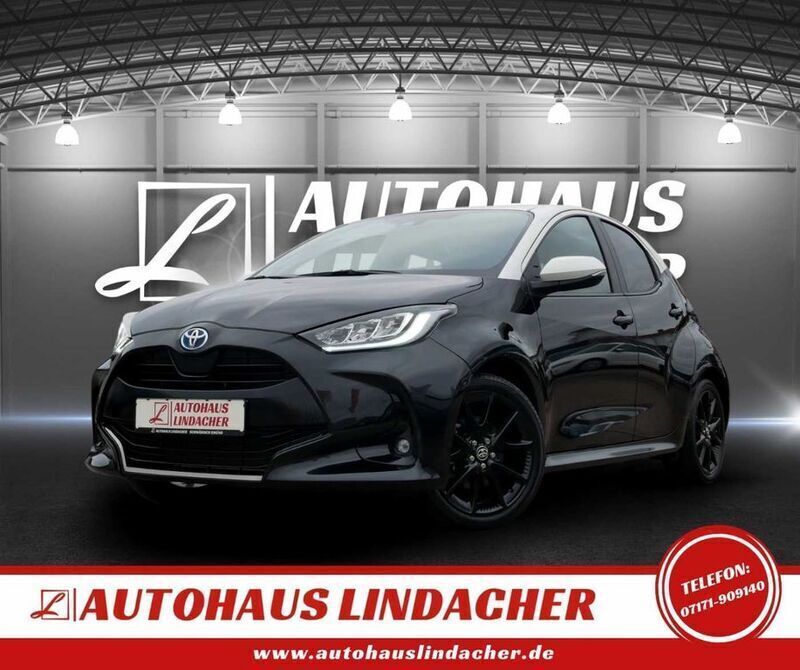 Schwarz Gebraucht 2022 Toyota Yaris Hybrid Style Limousine | 21.780 € (Fairer Preis) - Bild 1/3