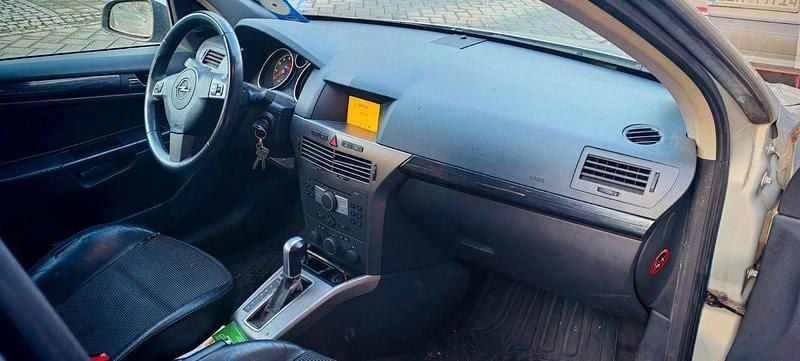 Gebraucht Opel Astra Sport 140 PS (102 kW) 2005 Beige Kombi