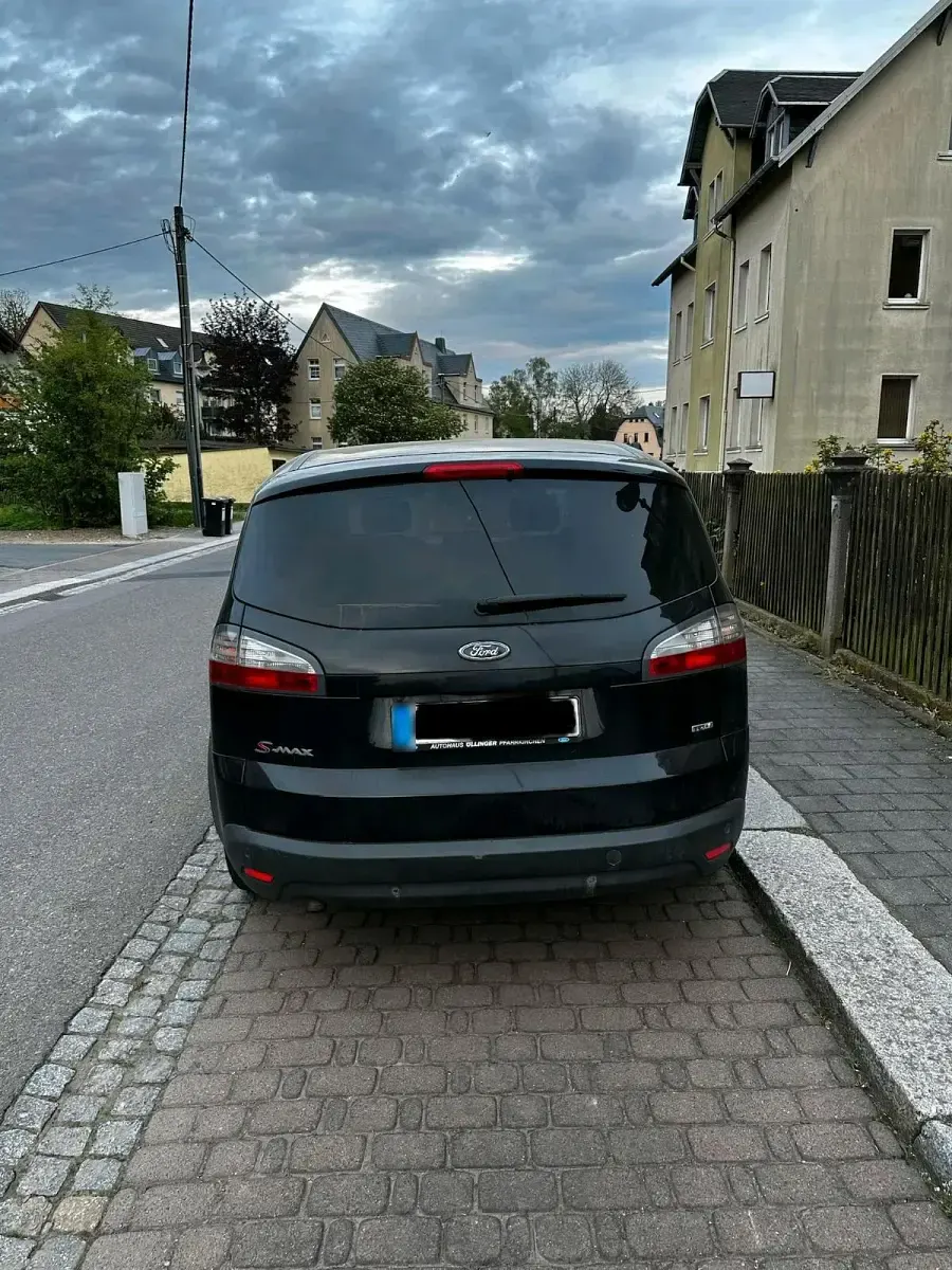 Gebraucht Ford S-MAX S 140 PS (102 kW) 2009 Schwarz Van / Kleinbus