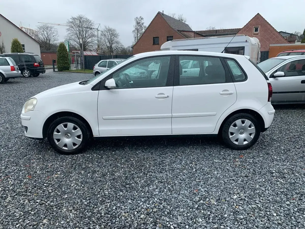 Gebraucht VW Polo 80 PS (58 kW) 2008 Weiß Kleinwagen