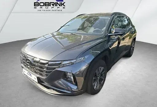 Używany Hyundai Tucson Select 150 KM (110 kW) 2021 Czarny SUV