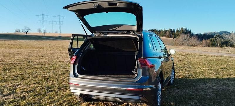 Gebraucht VW Tiguan 190 PS (139 kW) 2018 Grau SUV