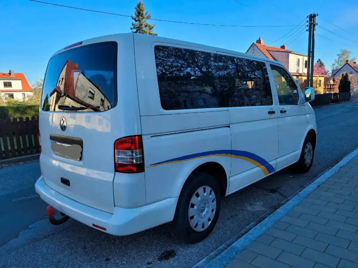 Second-hand VW Caravelle 130 CP (95 kW) 2007 Van