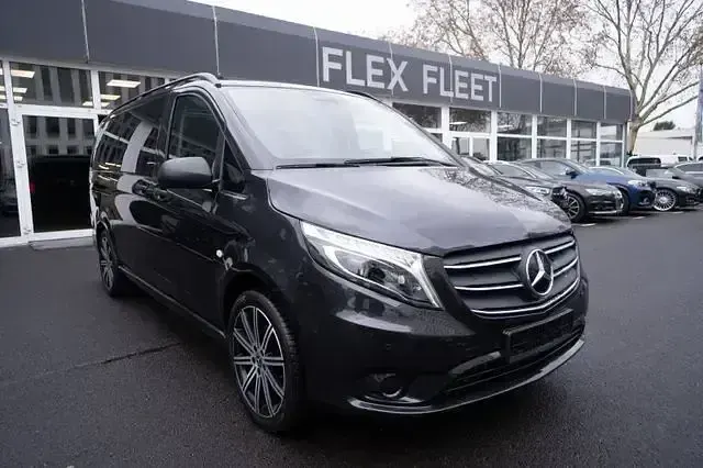 Gebraucht Mercedes Vito 237 PS (174 kW) 2021 Graphitgrau metallic dunkel mb Van