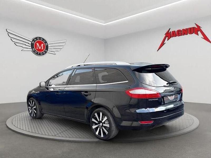 Gebraucht Ford Mondeo Titanium X 220 PS (161 kW) 2007 Schwarz Kombi