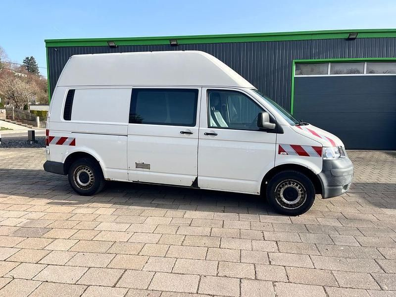 Gebraucht VW Transporter 102 PS (75 kW) 2009 Grau Van