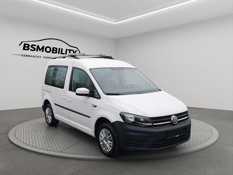 Weiß Gebraucht 2019 VW Caddy S Van / Kleinbus | 11.790 € (Teuer) - Bild 1/4