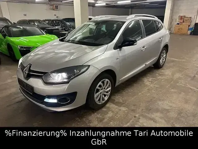 Gebraucht Renault Mégane III LIMITED 116 PS (85 kW) 2016 Andere Limousine