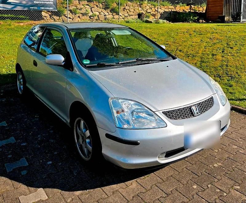 Second-hand Honda Civic LS 90 CP (66 kW) 2003 Argintiu Coupe