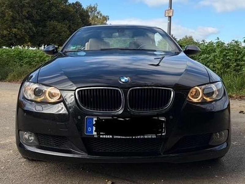 Gebraucht BMW 320 Cabriolet 170 PS (125 kW) 2008 Schwarz Cabrio