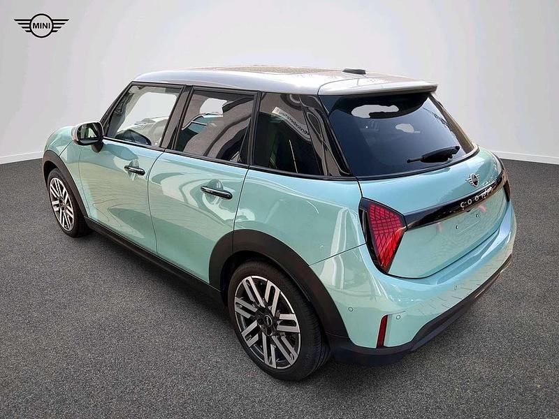 Gebraucht Mini Cooper S Classic 204 PS (150 kW) 2025 Grün Kleinwagen