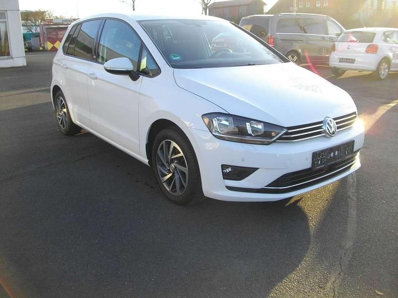 Gebraucht VW Golf VII Sound 125 PS (91 kW) 2017 Pure white Kombi