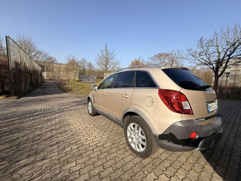 Gebraucht Opel Antara Design Edition 167 PS (122 kW) 2012 Beige SUV