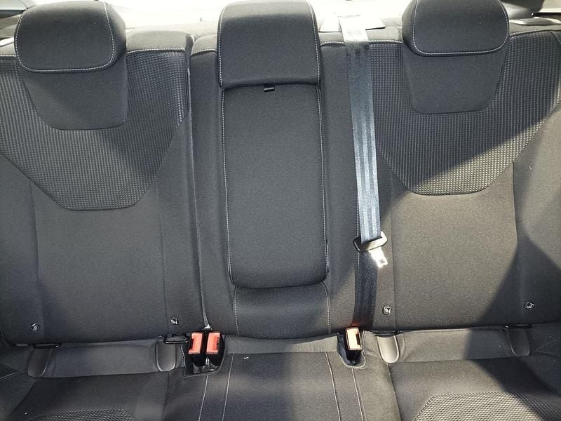 Gebraucht Ford Mondeo Titanium 140 PS (102 kW) 2022 Blau Limousine