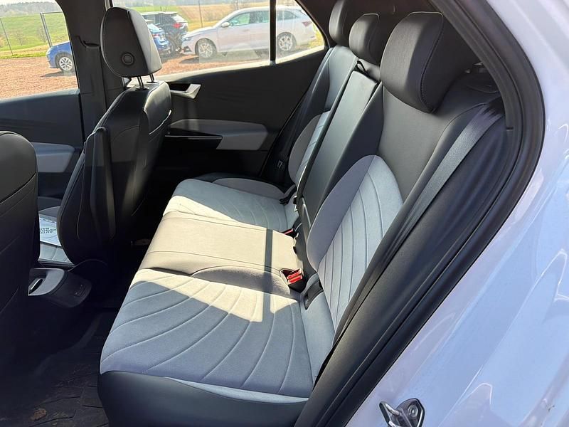 Gebraucht VW ID.3 Pro 150 kW (204 PS) 2023 Gletscherweiß metallic Kleinwagen