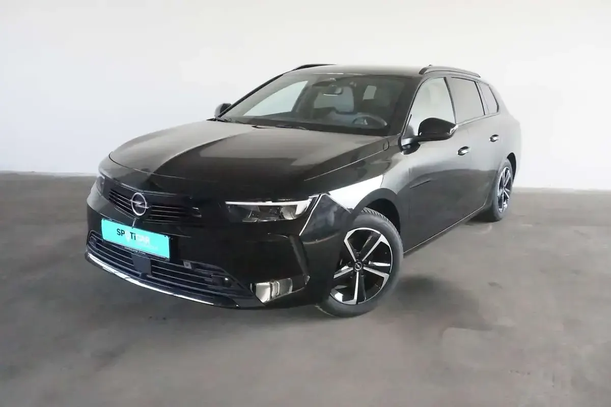 Gebraucht Opel Astra Edition 110 PS (80 kW) 2025 Diamant schwarz Kombi