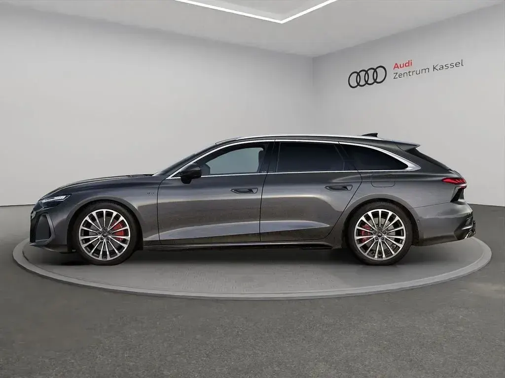 Neu Audi A6 S-Line 367 PS (269 kW) 2025 Daytonagrau perleffekt Kombi