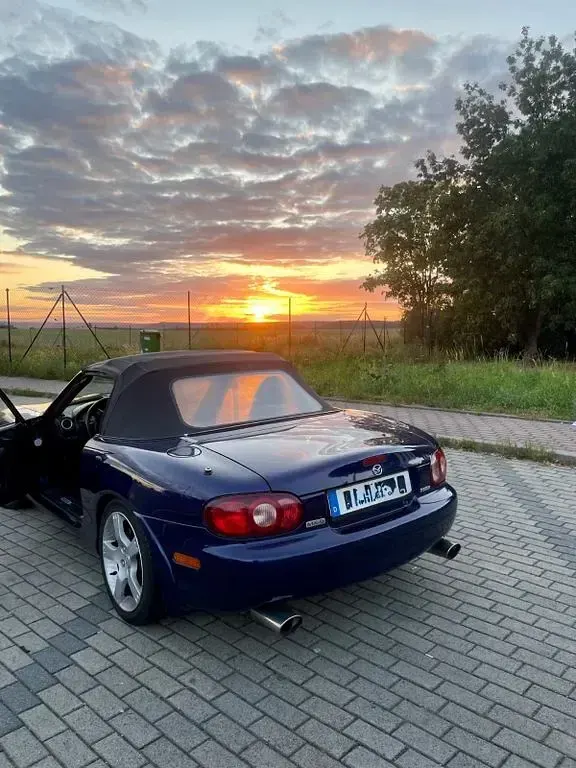 Gebraucht Mazda MX5 110 PS (80 kW) 2003 Blau Cabrio