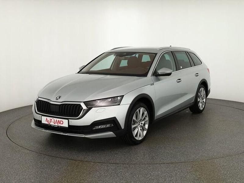 Silber Gebraucht 2021 Skoda Octavia Scout 4x4 Kombi | 29.990 € (Fairer Preis) - Bild 1/4